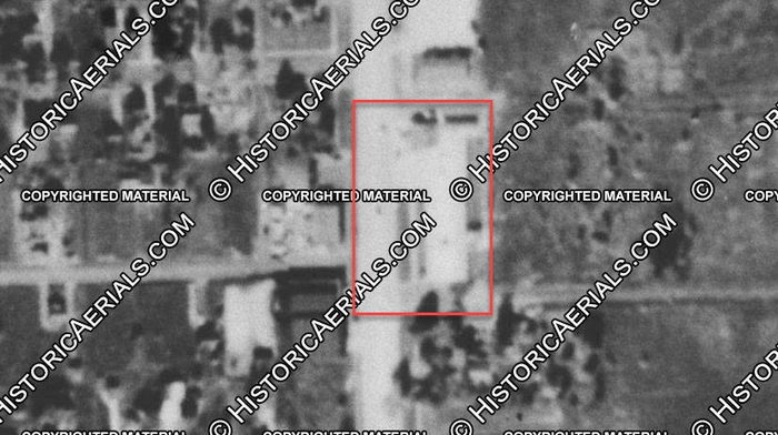 Tech Center Motel (Van Dyke Extended Stay) - 1955 Aerial (newer photo)